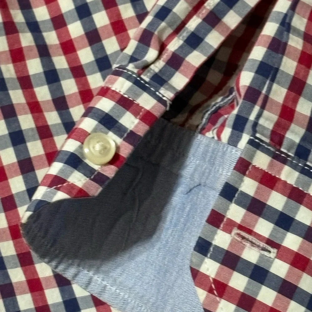 Banana Republic Button down shirt men’s‎ Medium slim fit red white blue plaid